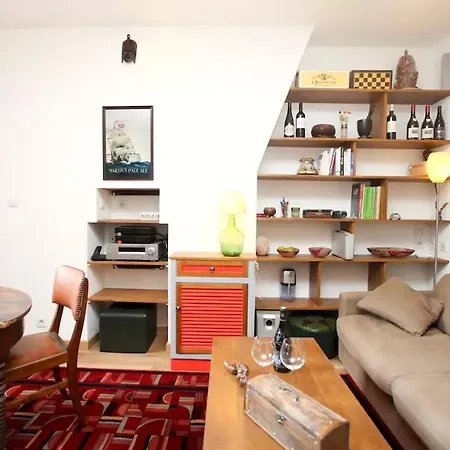 Apartment Passage Delanos *